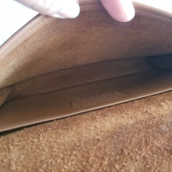 Vintage Coach | Pocket Purse #9755 - Picture 6 of 12